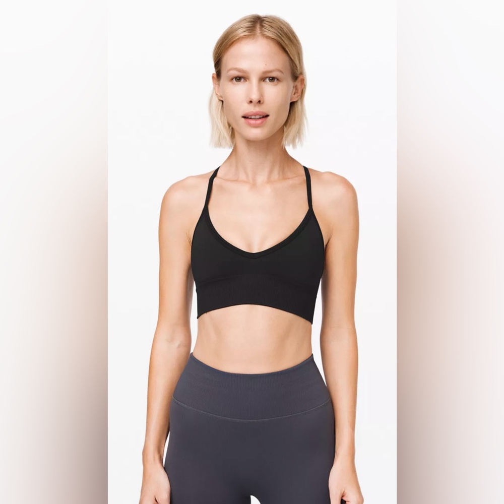 Lululemon Ebb to Street Bra, NWOT, Size 6, Black